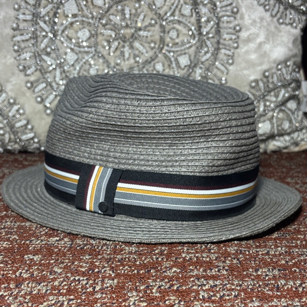 Mens large Stylish Gray Fedora with Striped Band charcoal gray classic hat 59cm